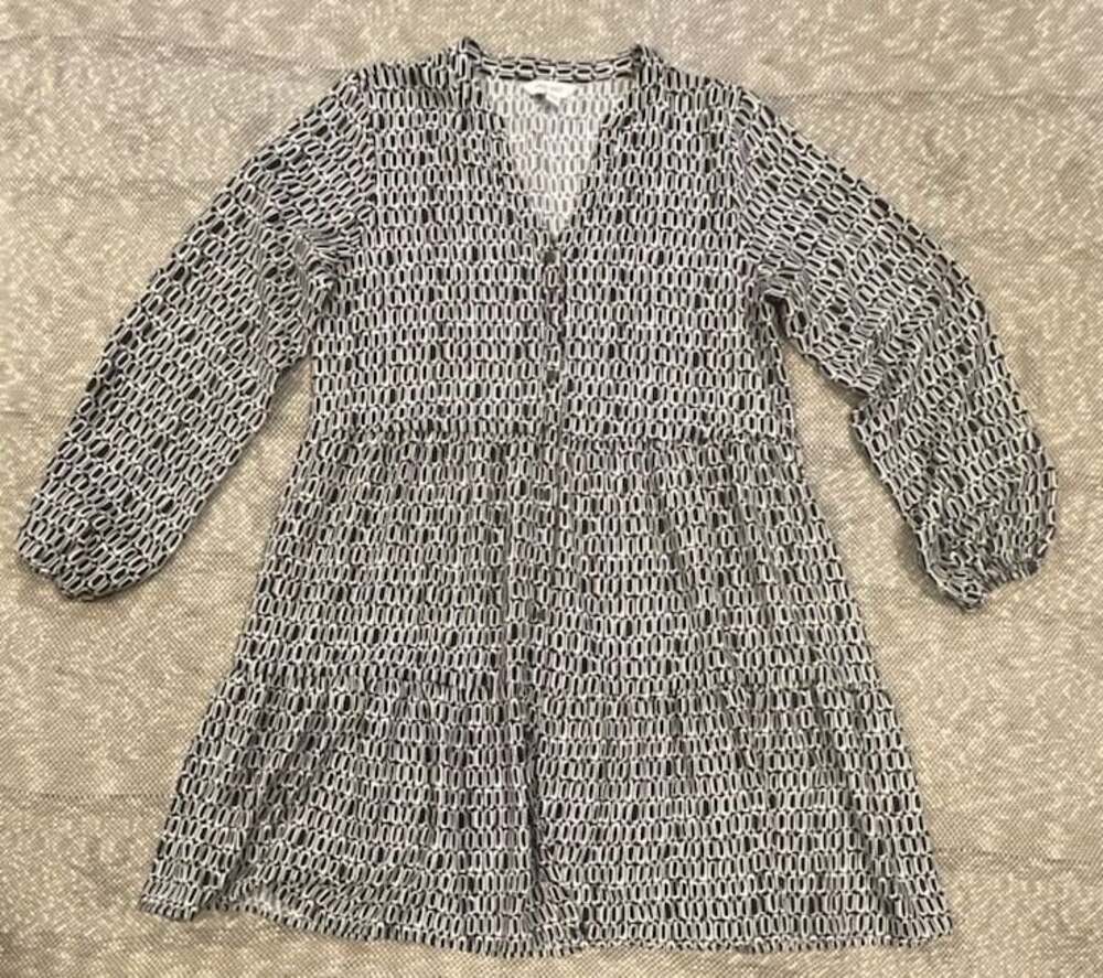 Nine West Black & White Oversized Geometric Print V-Neck Tiered Mini Dress